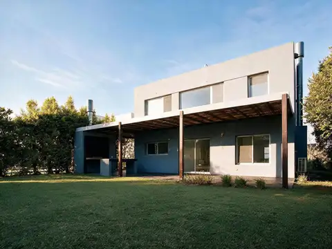 Casa en Venta de 4 dormitorios