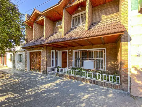 6 dormitorios con Patio y Terraza