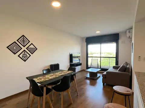 Departamento en Alquiler Temporal al Este
