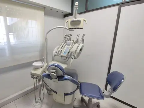 Oficina 2 ambientes con 1 baño