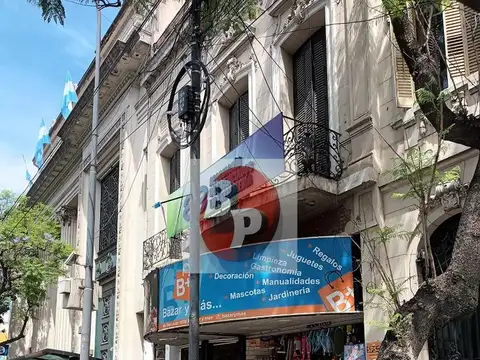 Av San Juan 1826