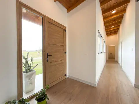 ALQUILER CASA DE TRES DORMITORIOS BARRIO LA MATA