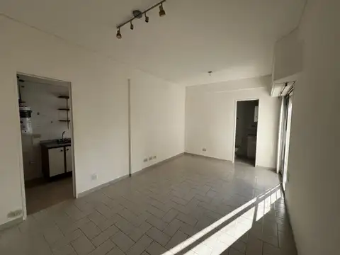 Departamento de un ambiente en alquiler en Almagro Norte