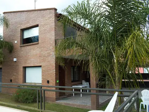 Casa en Venta de 5 dormitorios