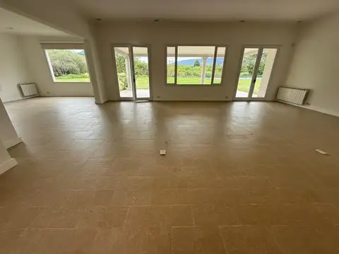 Venta de Casa en Villa