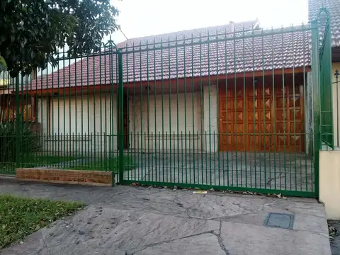 EXCELENTE CHALET