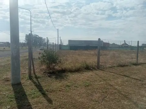 EXCELENTE TERRENO EN VENTA  EN VILLA AMELIA DE 432M2