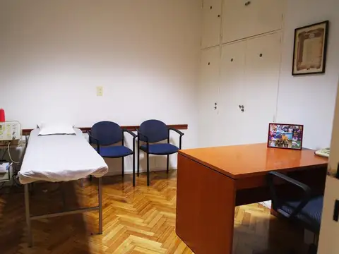 Consulorio 2 ambientes 2 baños facultad medicina