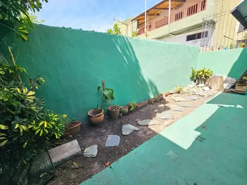 Depto Tipo Casa en Venta en Castelar, USD 78.500
