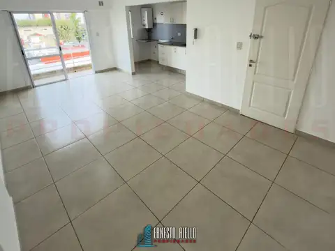 Bahía Blanca 100, Piso 4