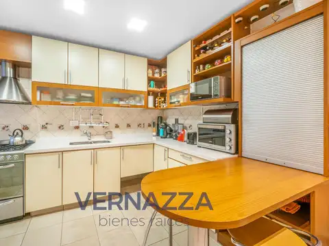 Departamento 4 ambientes con 3 baños