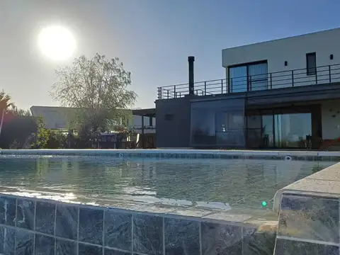 Casa en Alquiler Temporal de 3 dormitorios