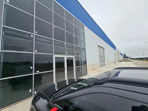 Galpon en Alquiler A Estrenar