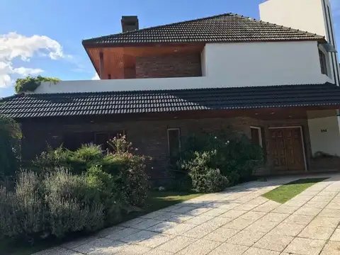 Casa en Venta en Las Praderas De Lujan, USD 350.000