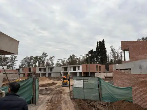 Casa en Venta en Parque Don Bosco, USD 200.000