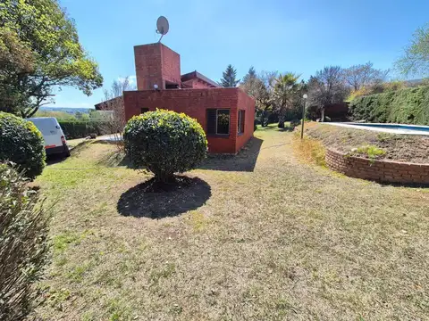 Casa en Venta con 1 cochera