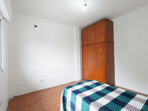 Venta  o Alquiler dto tipo Casa de 3 Amb. c/Terraza Quilmes