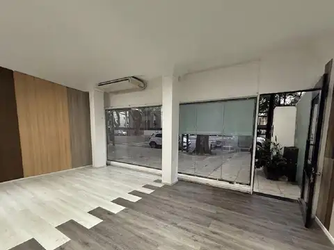 Local en Alquiler en Martínez Vías / Libertador, USD 1.600