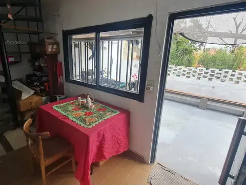 Depto Tipo Casa 3 ambientes con 1 baño