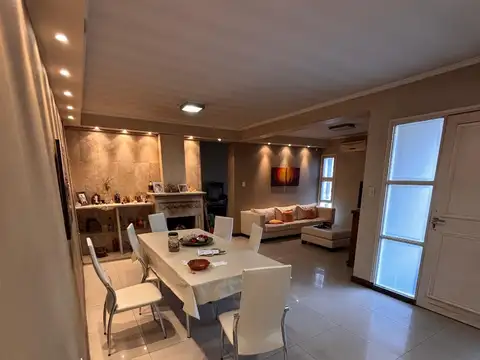 CASA | 7 AMBIENTES | CATEGORIA | 2 BAÑOS | COCHERA DOBLE | SAN JUAN | CAPITAL