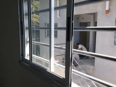 Depto Tipo Casa en Alquiler en Zeballos, $ 390.000