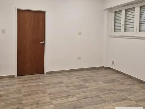 Casa en Venta - 2 Dormitorios 1 Baño - 155mts - Villa del Parque
