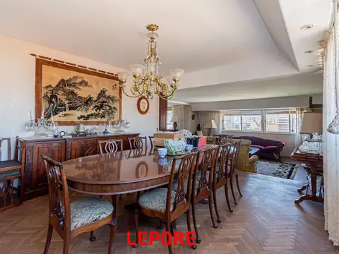 Departamento en Venta de 4 dormitorios