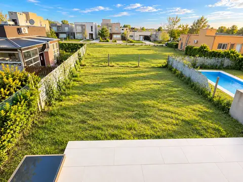 Casa en Venta en Laguna Azul, USD 129.999