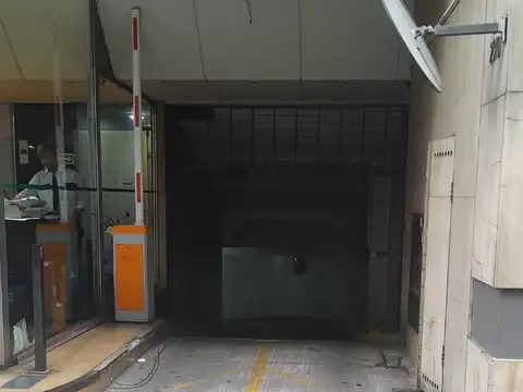 Cochera en Venta Fija