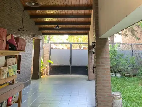 Casa en Alquiler en Tiro Suizo, $ 600.000