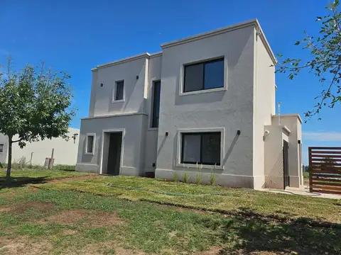 Area 12 - Nuestra Señora de la Asuncion - San Sebastian, Zelaya, Provincia de Buenos Aires, Argentina 5300