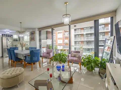 Departamento en Alquiler con 1 cocheras