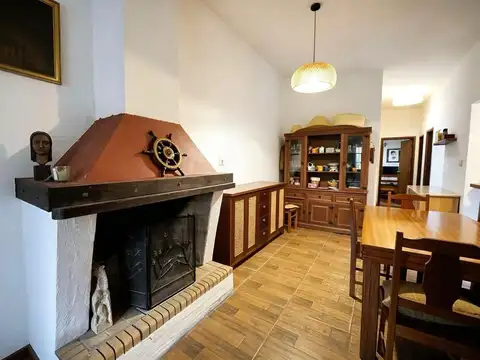 Depto Tipo Casa en Venta en El Pinar, USD 185.000