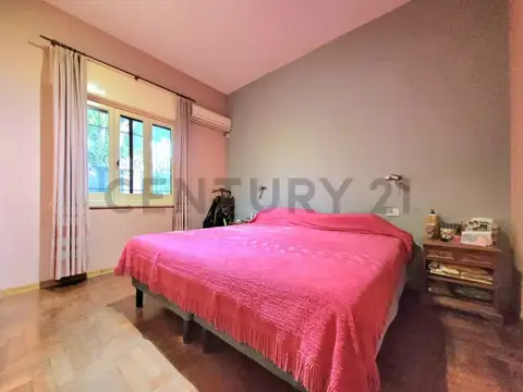 VENTA VILLA MARTELLI CASA 4 AMBIENTES CON COCHERA Y JARDÍN