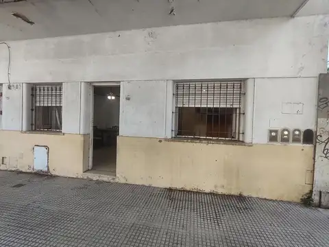 Pacheco e/ La Pampa y Echeverria