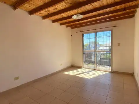 Depto Tipo Casa en Alquiler 15 años