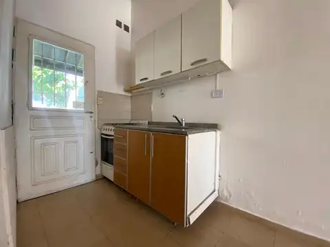Depto Tipo Casa en Alquiler de 3 ambientes
