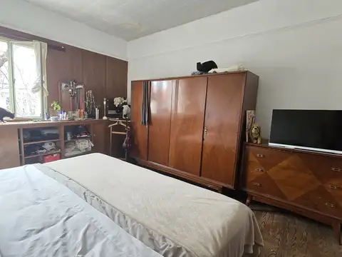 Depto Tipo Casa en Venta 70 años