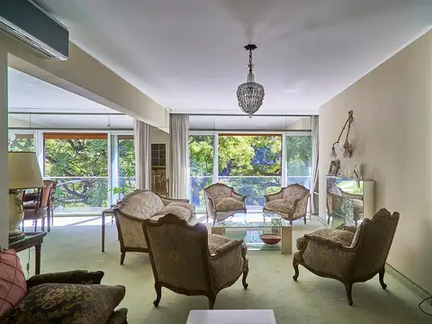 Departamento en Alquiler de 6 ambientes