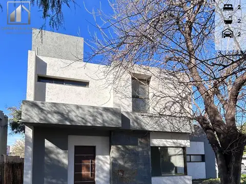 CASA EN ALQUILER - LA ESTANZUELA