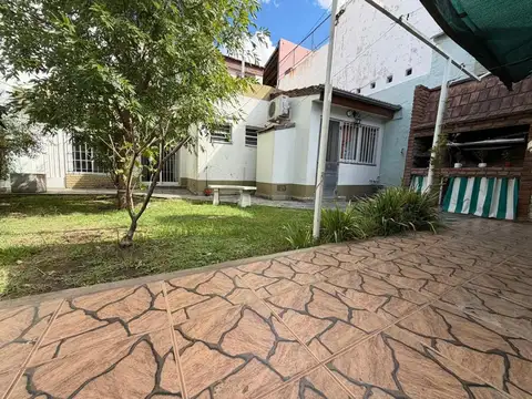 Sarmiento 1500
