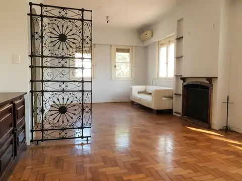 Depto Tipo Casa 5 ambientes con 1 baño