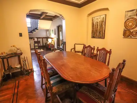 EXCELENTE CASA  EN  EL MEJOR LUGAR DE SAN ISIDRO