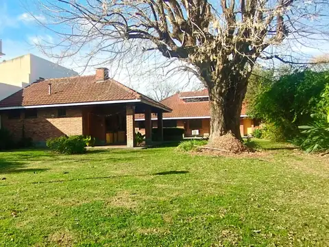 Casa en Venta en José Mármol, USD 280.000