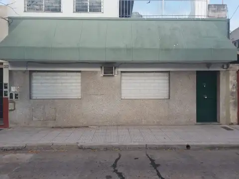 Ph 3 Amb frente Sin Expensas - Patio 4x4 Y Terraza con quincho