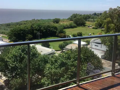 Departamento en venta Olivos 2 dormitorios en piso 11 con vista al rio TORRE MAYOR