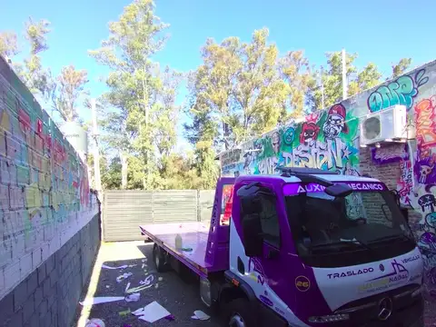 Local en Venta en Villa De Mayo, USD 180.000