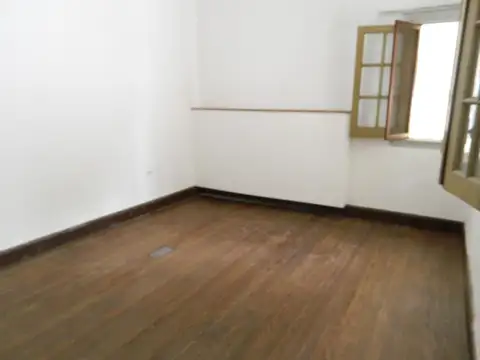 Depto Tipo Casa en Venta 45 años