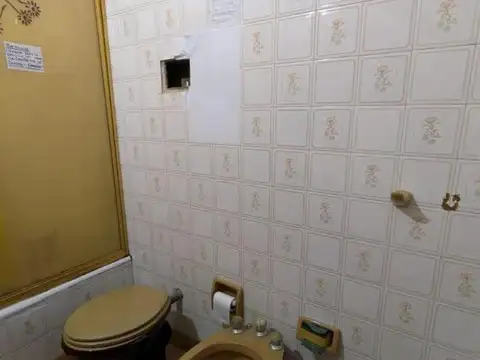 Catamarca e/ Avenida Pavón y Avenida Juan de Garay