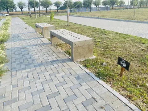 Terreno en Venta 15  mts Frente